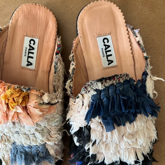 Textured Multicolor Mules - Picture 5 of 8